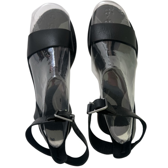 Madewell The Boardwalk Ankle Strap Leather Sandals - Picture 6 of 11